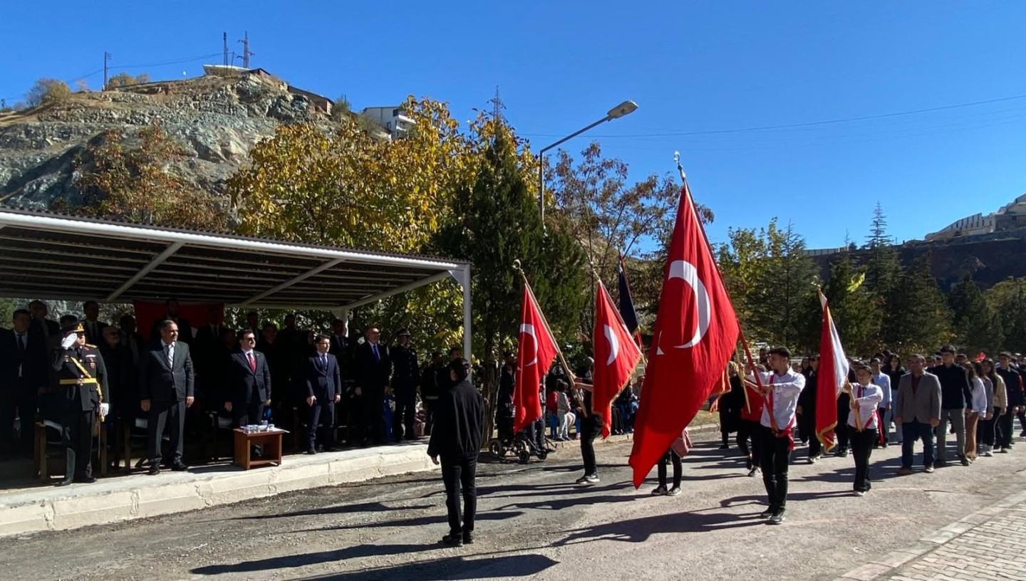Cumhuriyetimizin 101. Yılı Kutlu Olsun!